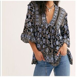 Free People Moonlight Dance Floral Print V Neck‎ Bell Sleeve Boho Tunic Top M